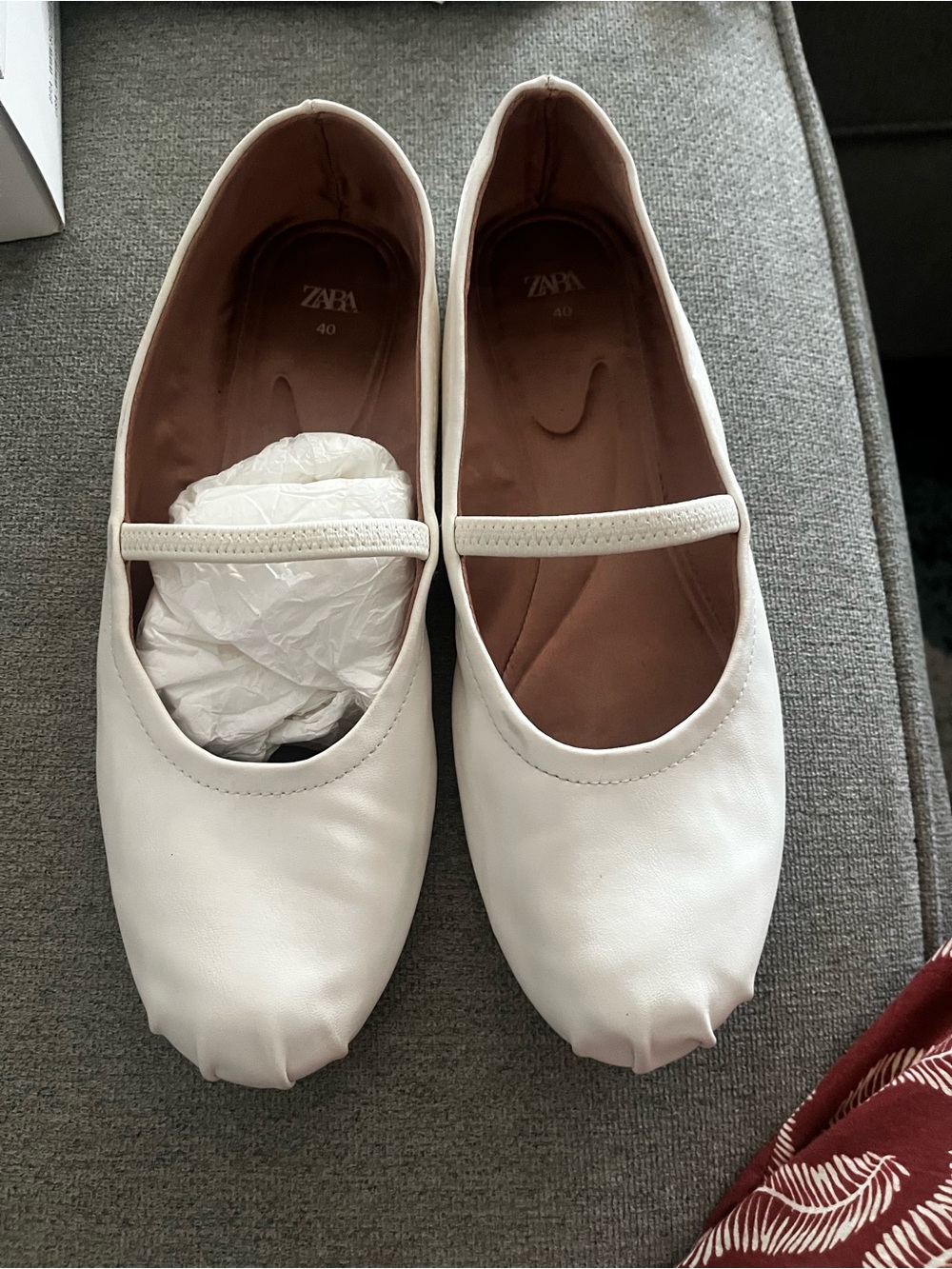 ZARA White Ruched Leather Mary Jane Ballet Flats with Strap